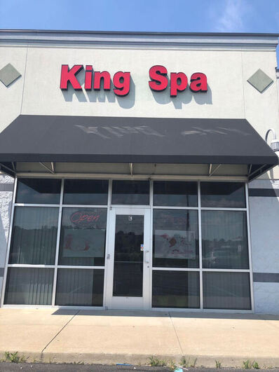 Picture of front of New King Spa on Brookville Road, Indianapolis Indiana